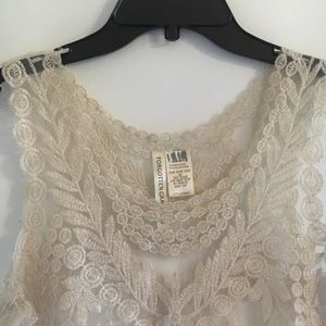 Forgotten Grace lace tank size S